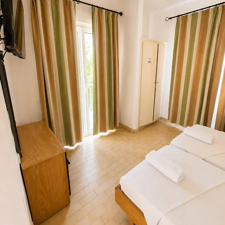 Odysseus Lägenhetshotell 3*
